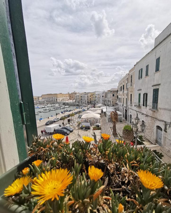 La Finestra Sul Porto Lejlighed Trani Eksteriør billede