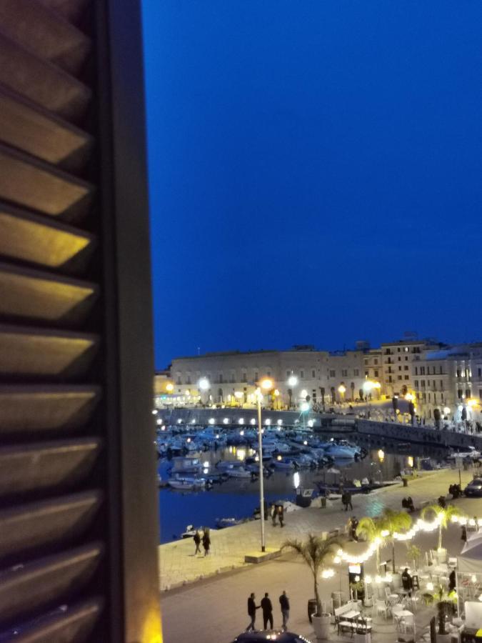 La Finestra Sul Porto Lejlighed Trani Eksteriør billede